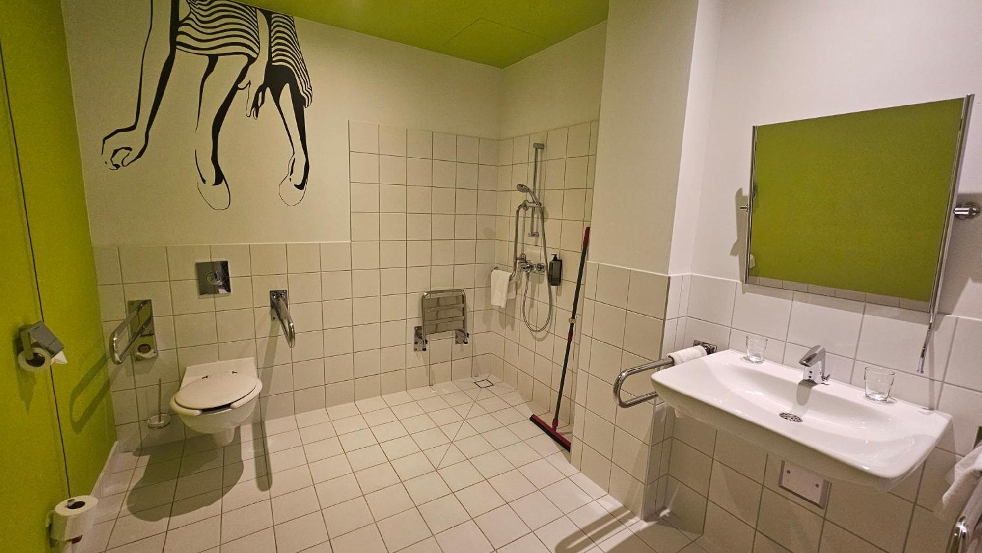 Ibis Styles Centrum Готель 3*