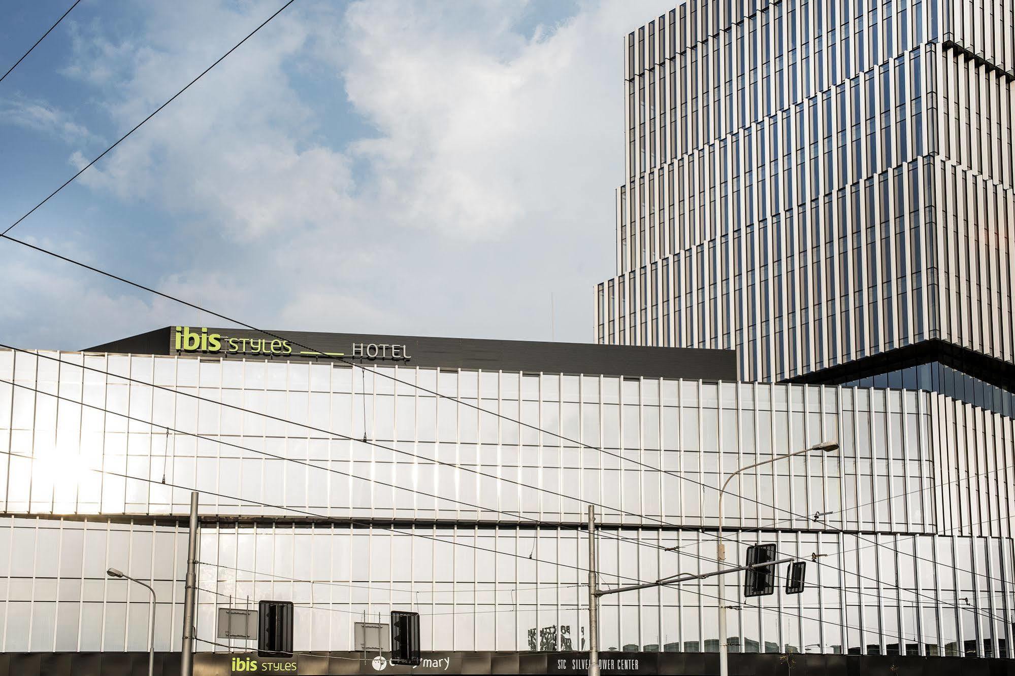 Ibis Styles Centrum Готель